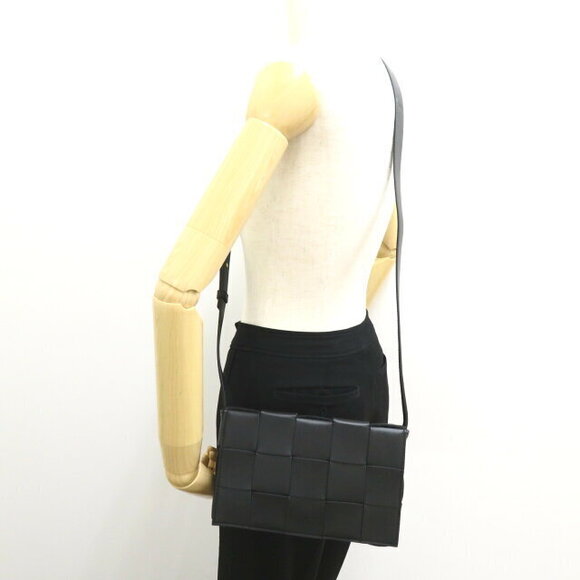 Bottega Veneta Cassette Crossbody Bag Shoulder Bag Leather Black - Picture 5 of 10
